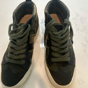 Steve Madden wedge heel sneakers